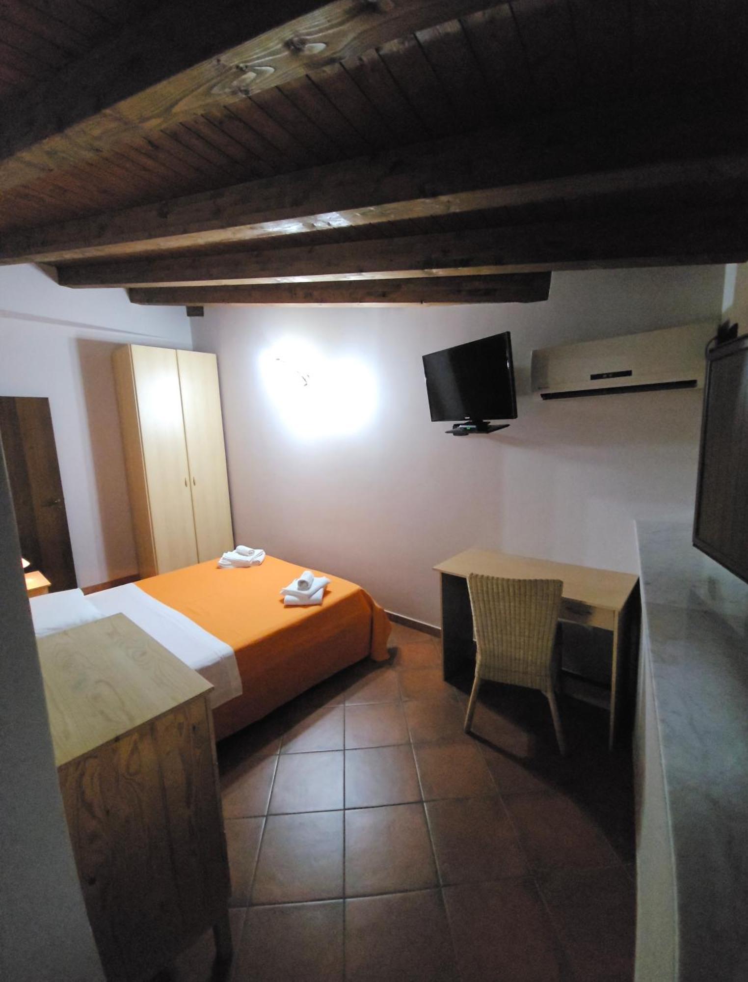 Mavilla Holiday Home Катания Экстерьер фото